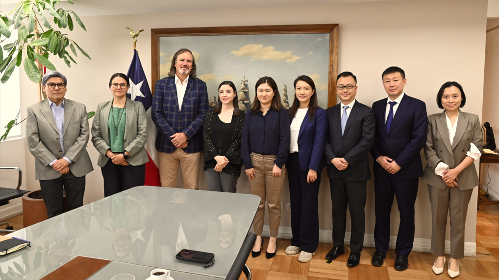 豪门国际官网锂业智利接见之行开启合作互换新征程